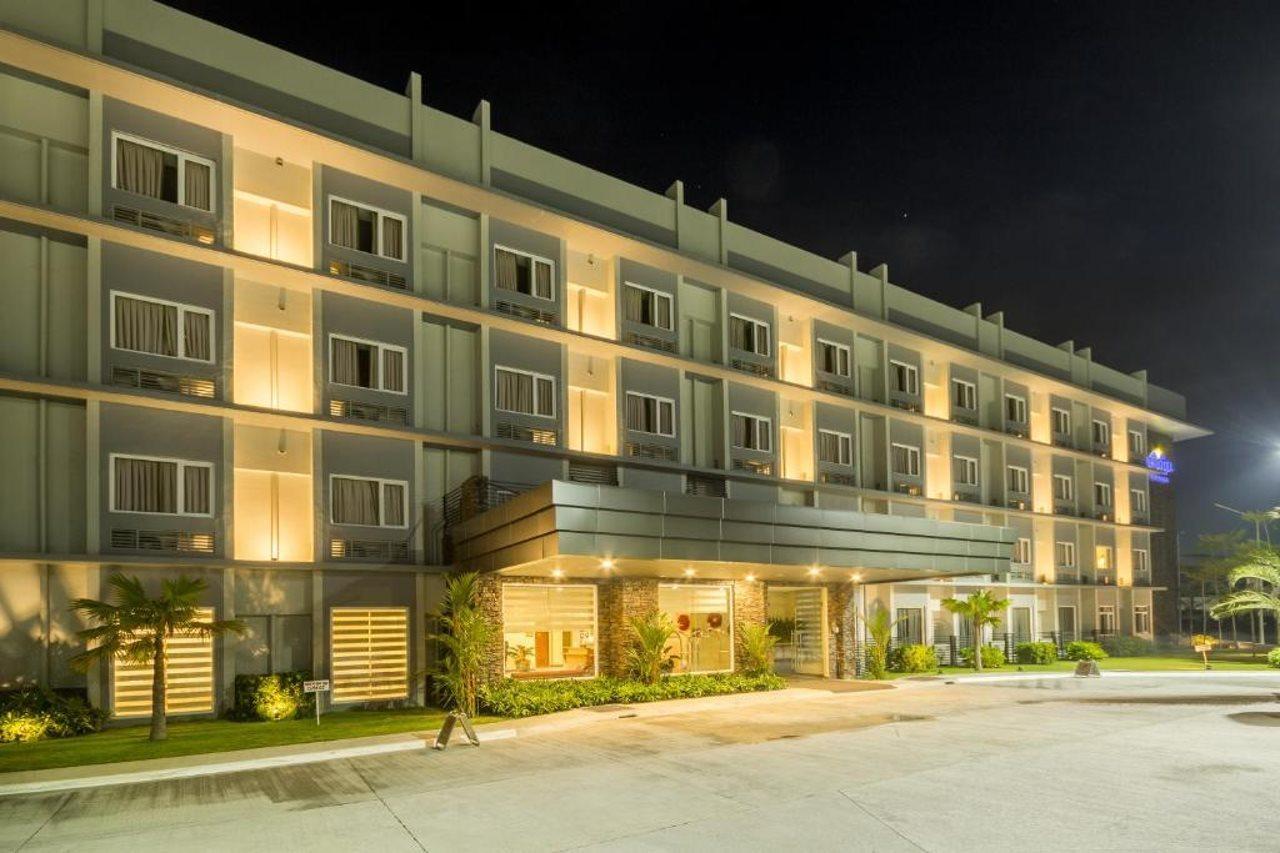 Microtel Inn & Suites By Wyndham San Fernando San Fernando  Zewnętrze zdjęcie